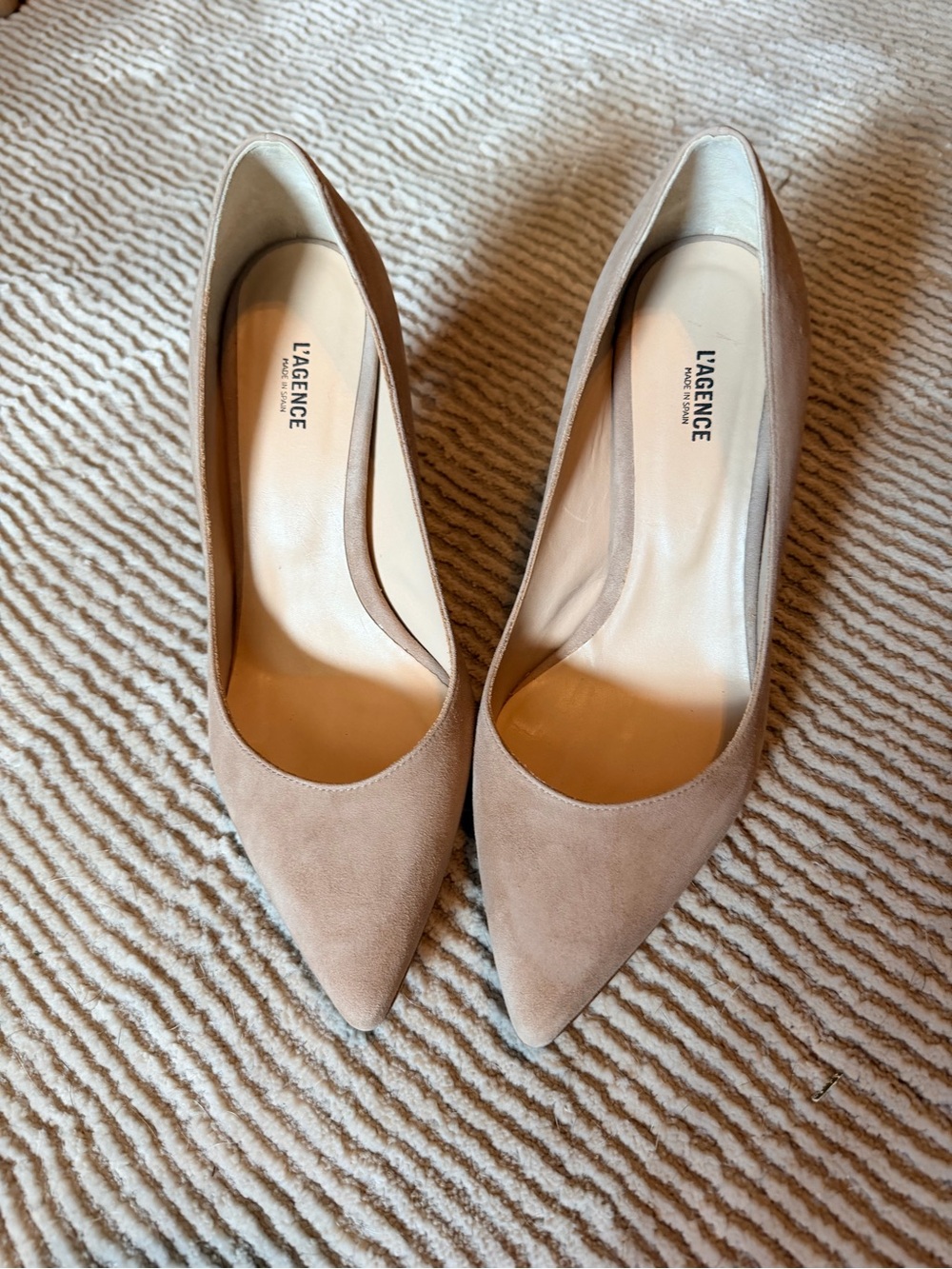 L'AGENCE Eloise  Beige Suede Pumps
